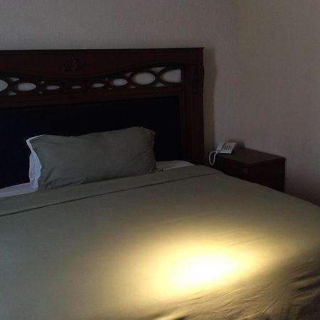 Valle de Santiago Hotel Candiles المظهر الخارجي الصورة