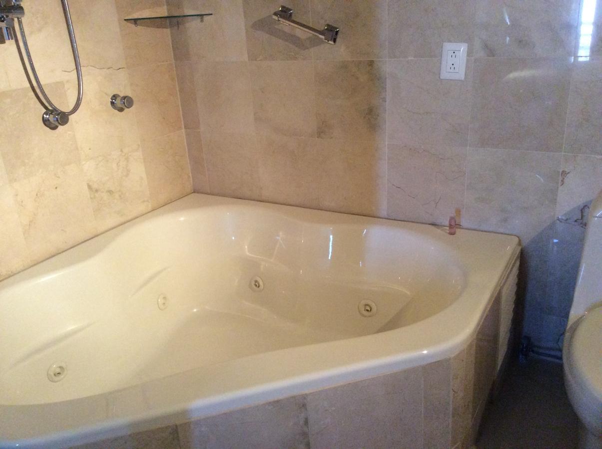Valle de Santiago Hotel Candiles المظهر الخارجي الصورة